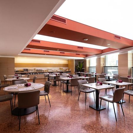 Hotel Royal Caserta Bagian luar foto