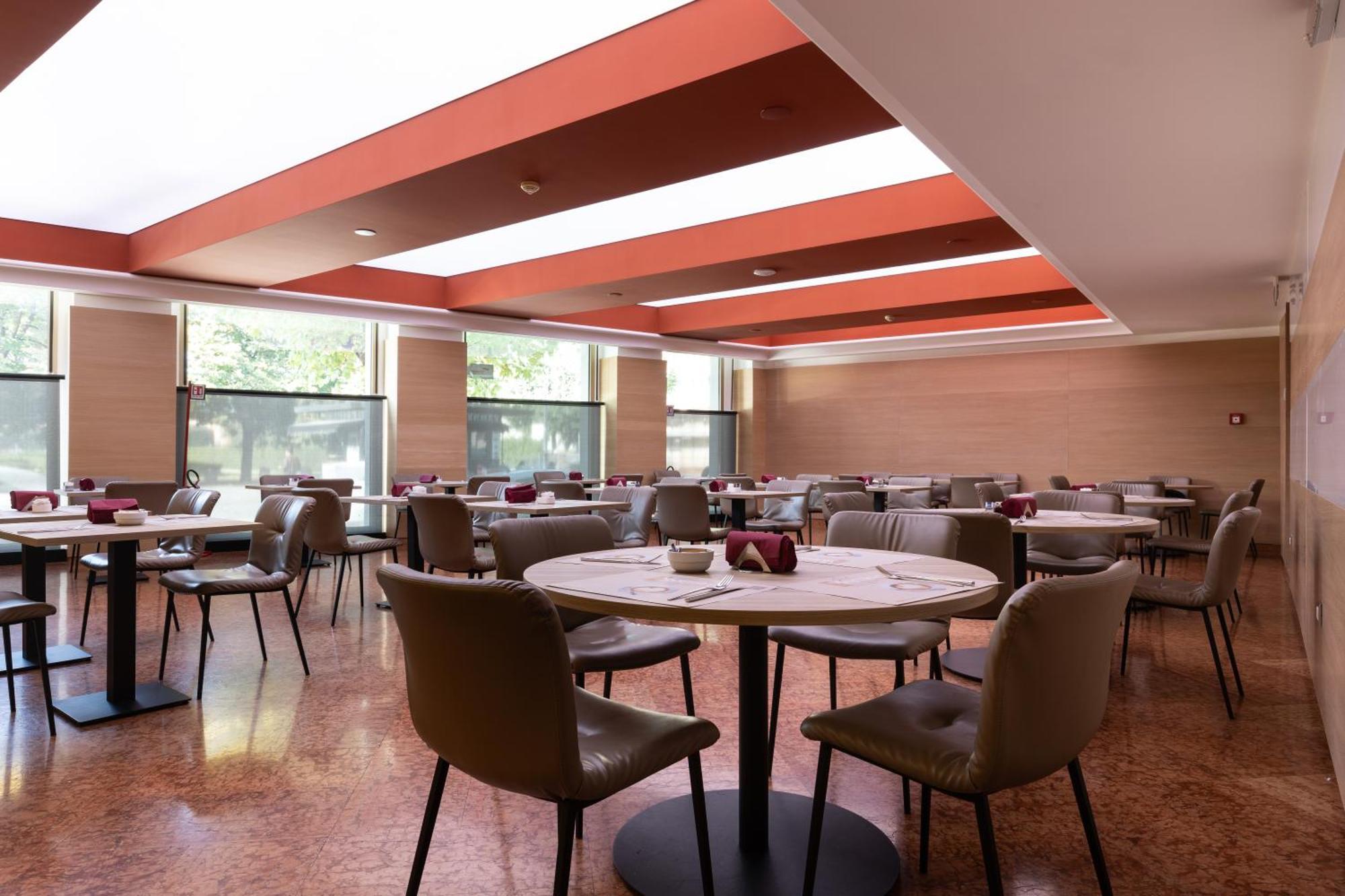 Hotel Royal Caserta Bagian luar foto