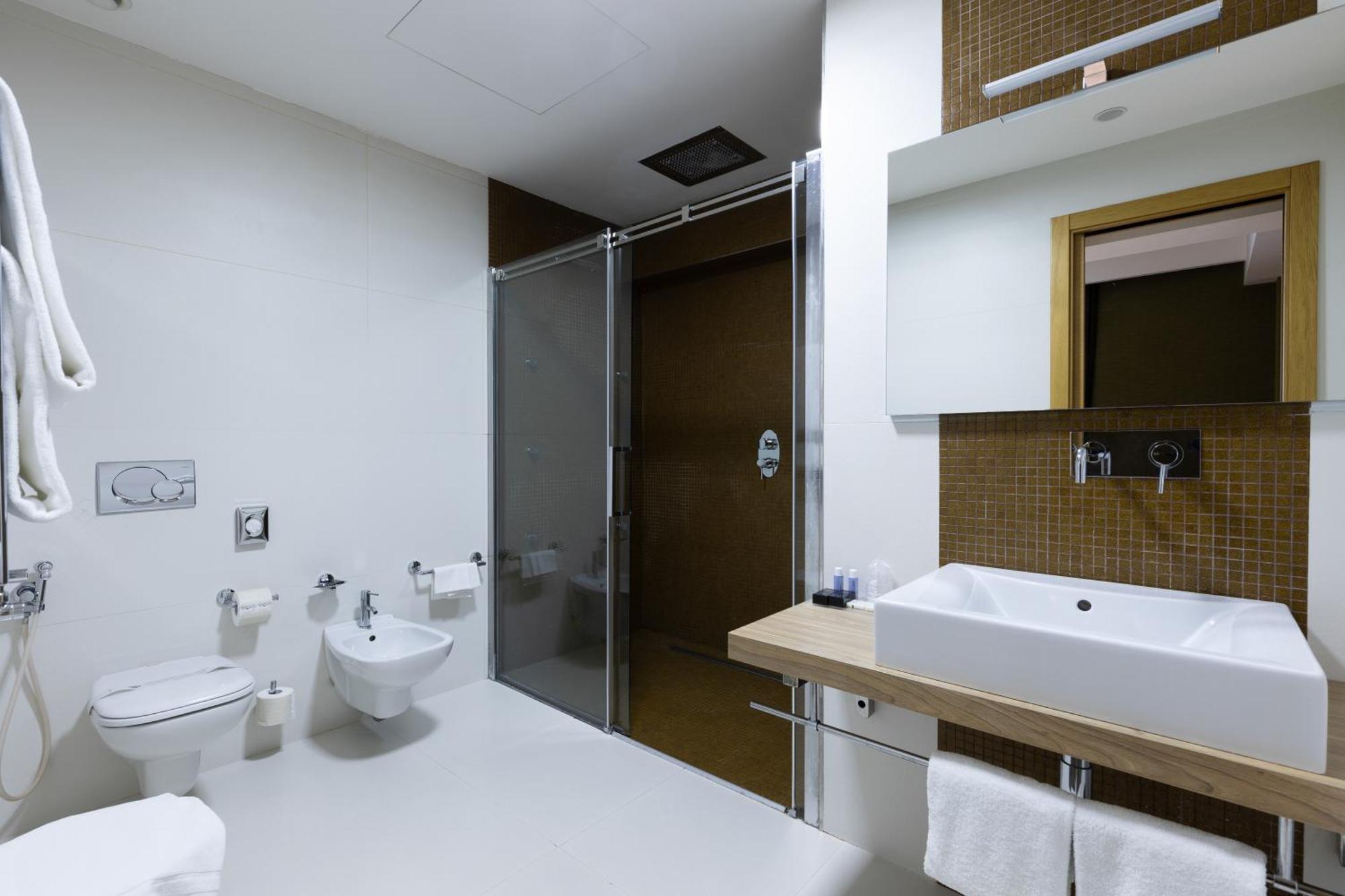 Hotel Royal Caserta Bagian luar foto